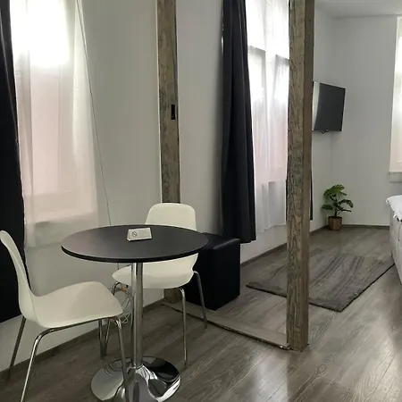 Karl Marx 3 Appartement *
